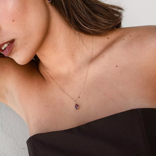 Colgante Oro 18 Quilates Lacrima Amatista