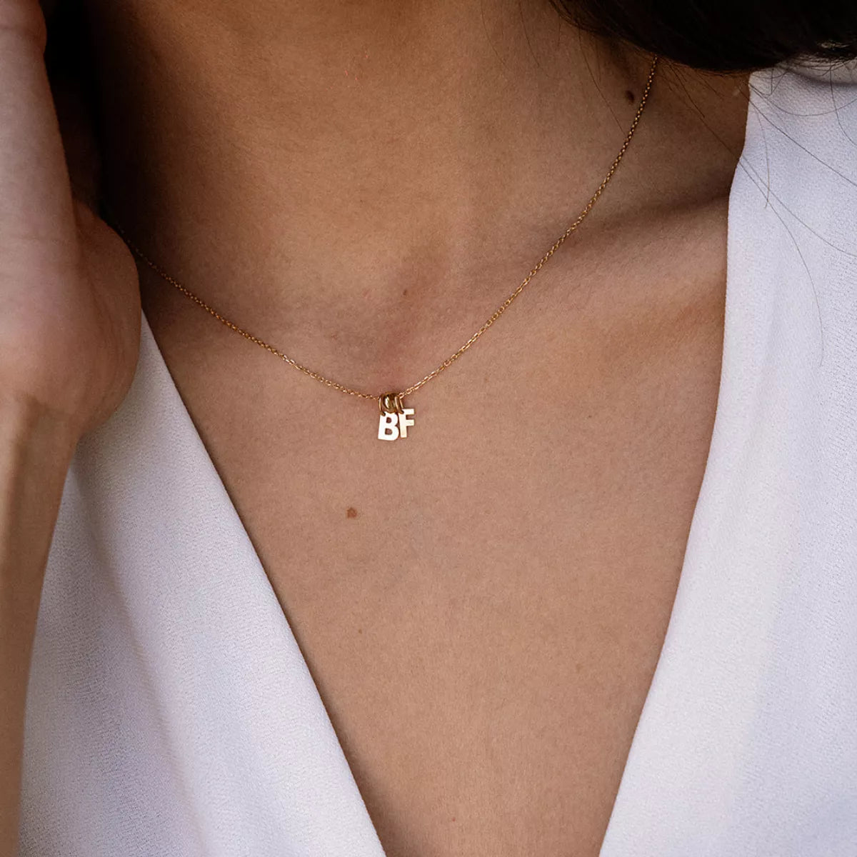 Colgante Inicial Oro 18K