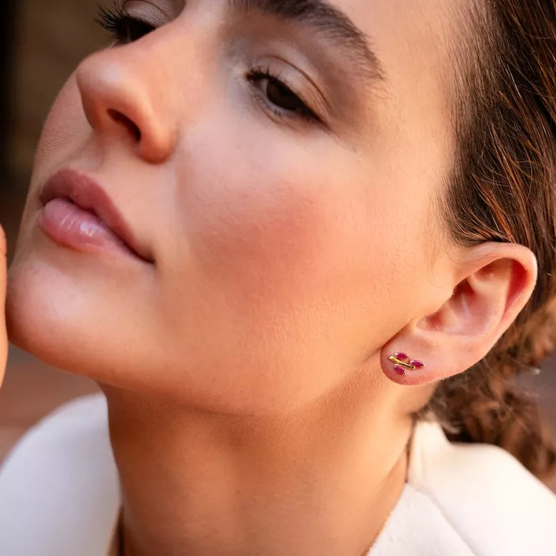 Pendientes Oro 18 Quilates Laurel Rubí